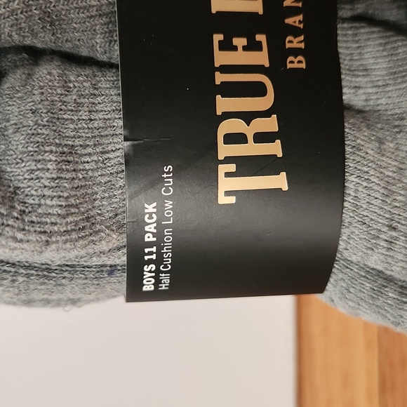 Boys True Religion Socks - Picture 2 of 4